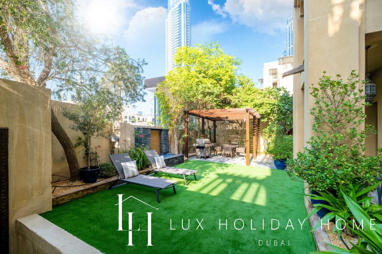 Lux The Burj Khalifa View Garden * Dubai
